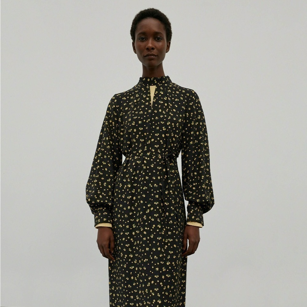 NWT EDITED Dalary maxi dress black and yellow pattern 🌻 - Picture 5 of 8